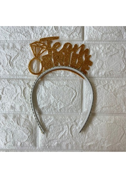 - Team Bride Yazılı Plastik Taç Gold Ferrg