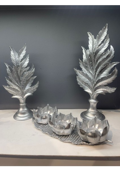 Luxury Dekoratif Polyester Ikili Dik Yaprak ve Üçlü Mumluk Takımı Gümüş 1 Adet