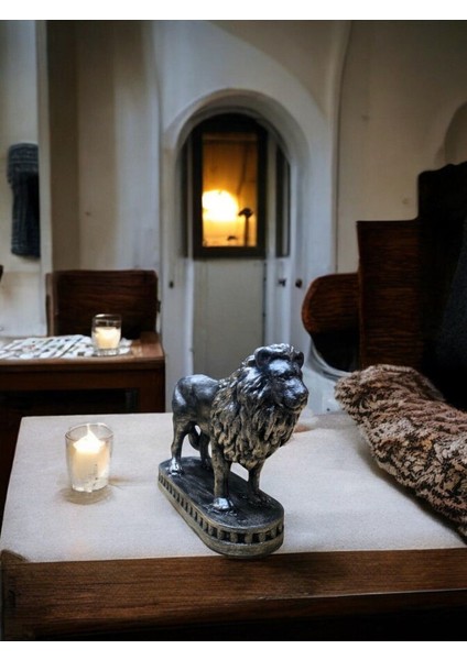 Luxury Dekoratif Eskitme Aslan Biblo/heykel 1 Adet