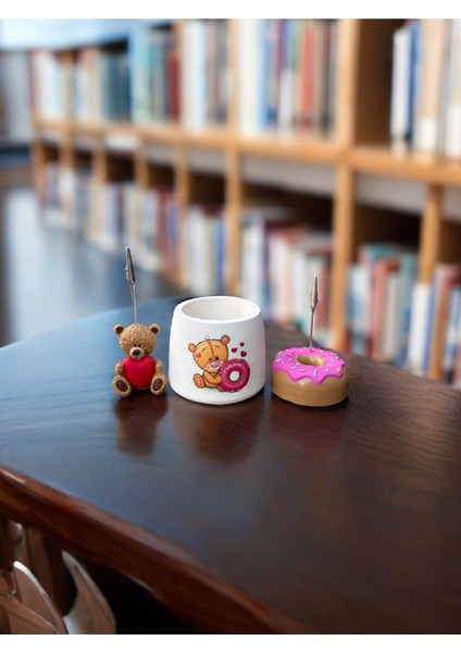 Luxury 3lü Çok Renkli Donut ve Ayıcık Tutacaklı Kalemlik Fotoğraf Not Tutucu Ofis Masası Tutacak Hediyelik 1 Adet