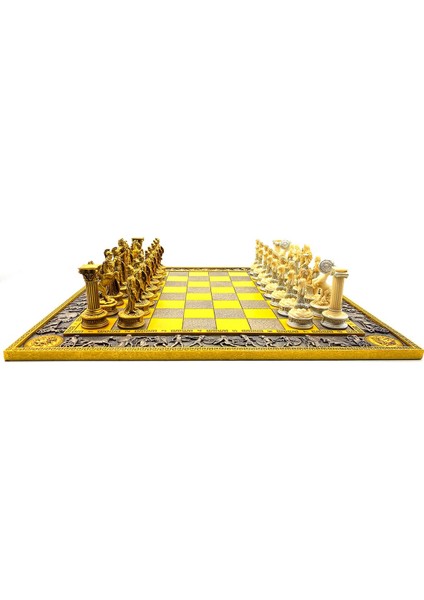 Luxury Veronese Yunan Mitoloji Santranç Takımı, El Boyaması 44,5X44,5X8,3 cm 1 Adet fiyatları