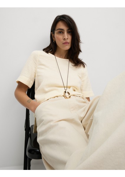 %100 Pamuklu Regular Fit Kısa Kollu Bluz fiyatları