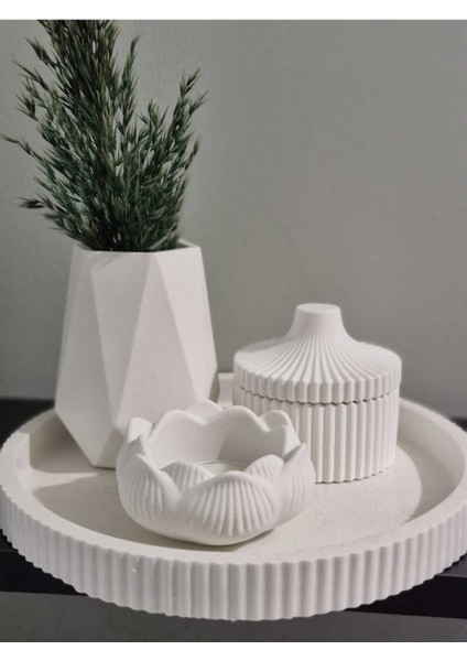 Luxury 4 Lü Dekor Seti | Geometrik Vazo, Lotus Mumluk, Kapaklı Kutu ve Oval Tepsi | Modern Ev Dekorasyonu 1 Adet