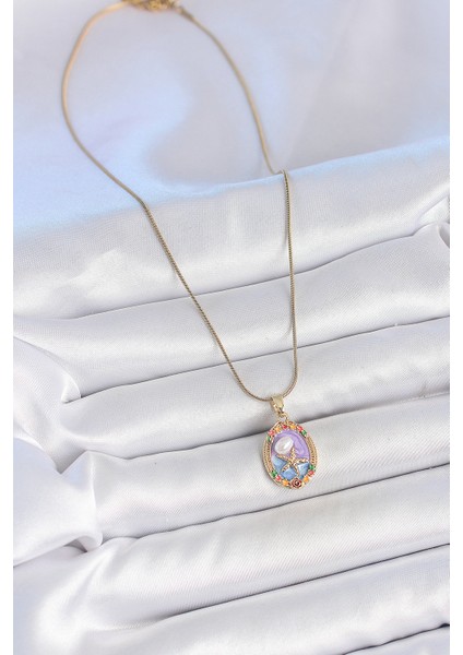 316L Çelik Gold Renk Zincir Mix Renk Deniz Yıldız Işlemeli Renki Çiçek Detay Portre Model Kadın Kolye fiyatları