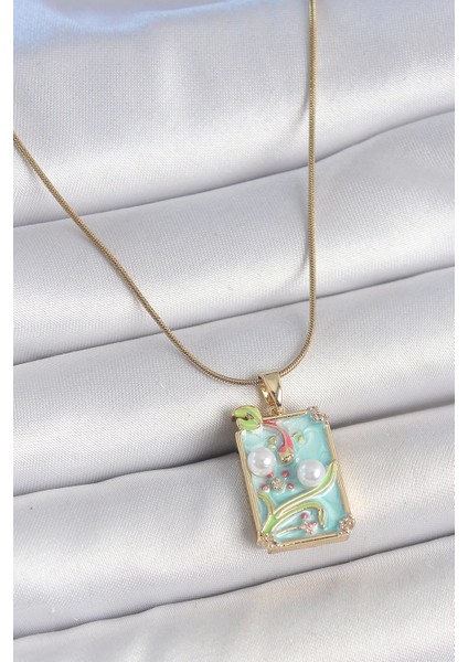 316L Çelik Gold Renk Zincir Mavi Mineli Incili Çiçek Işlemeli Portre Model Kadın Kolye