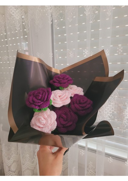 Örgü Çiçek Buketi, Pudra Pembe-Mor Karışık Gül Buketi, Gıftandflowers modelleri