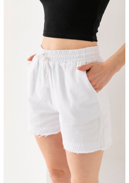 Kadın Beli Lastikli Cepli Pis Paça Kısa Şort Beyaz - 25YP 5322 modelleri