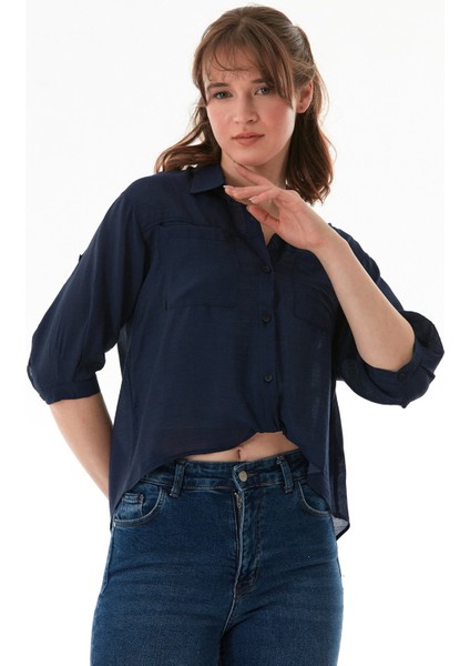 Basic Body Detaylı Çift Cepli Crop Gömlek