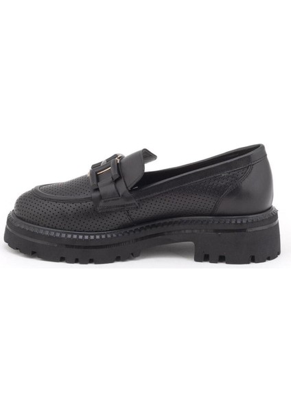 2411530Y Kadın Deri Günlük Ayakkabı indirimleri