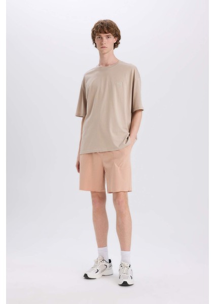 %100 Pamuk Oversize Geniş Kalıp Bisiklet Yaka Sırt Baskılı Kısa Kollu Tişört E3798AX25SM fiyatları