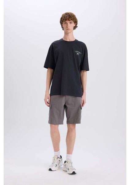 %100 Pamuk Boxy Fit Bisiklet Yaka Sırt Baskılı Kısa Kollu Tişört E4544AX25SM fiyatları