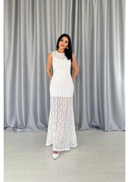 Beyaz Dantelli Kolsuz Elbise fiyatları