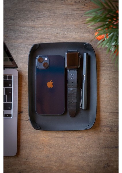 Luxury Deri Tepsi (Büyük) Masaüstü Organizer Siyah Crazy - Gerçek Deri & El Yapımı - Minimalist Tasarım 1 Adet