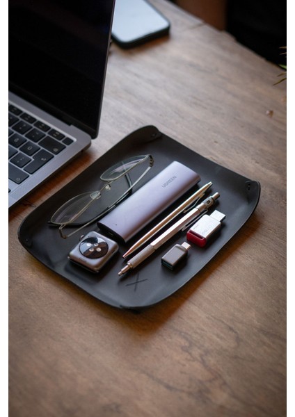 Luxury Deri Tepsi (Büyük) Masaüstü Organizer Siyah Crazy - Gerçek Deri & El Yapımı - Minimalist Tasarım 1 Adet