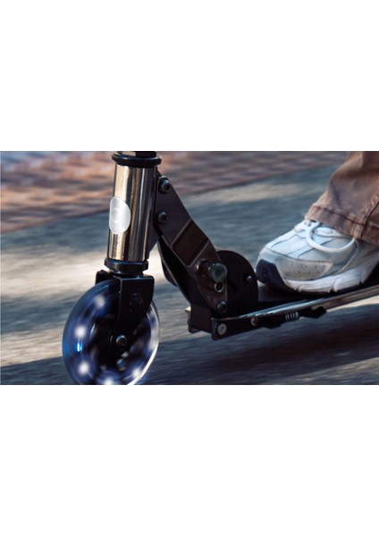 Scooter Micro Sprite LED Neochrome Black SA0243