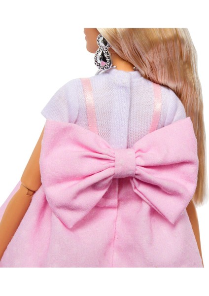 Luxury Barbıe Deluxe Style™ Bebekler - Sarı Saçlı | HYV27 1 Adet fırsatları