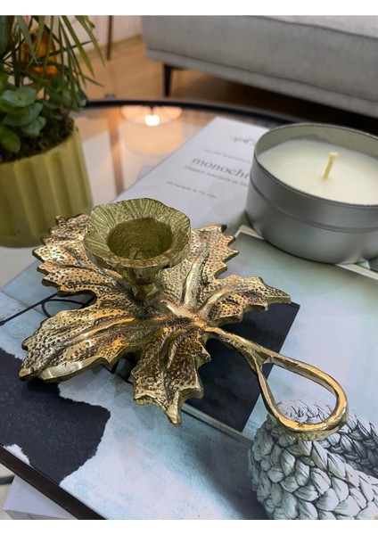 Luxury Pirinç Döküm Çınar Ağacı Yaprağı Formun Da Şinanay Mumluk 1 Adet