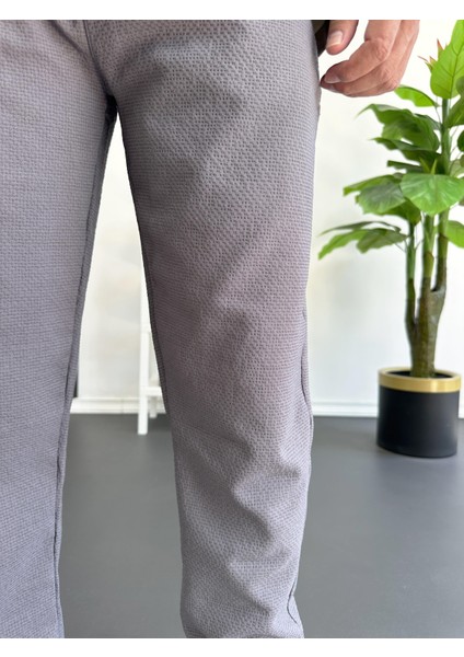 Erkek Beli Lastikli Gofre Kumaş Jogger Pantolon Füme EDW358 fırsatları