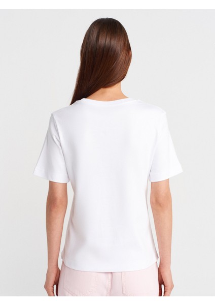 31763 Bisiklet Yaka T-Shirt-Beyaz fiyatları