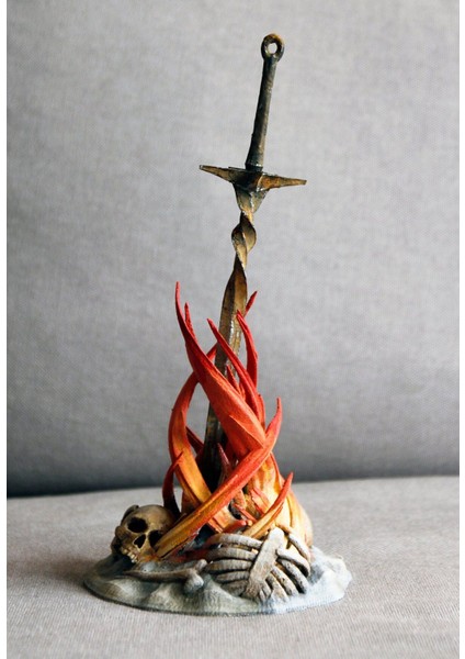 Luxury Dark Souls Bonfire Dark Souls Şenlik Ateşi Kılıçlı Dekoratif Masaüstü Obje 15CM 1 Adet