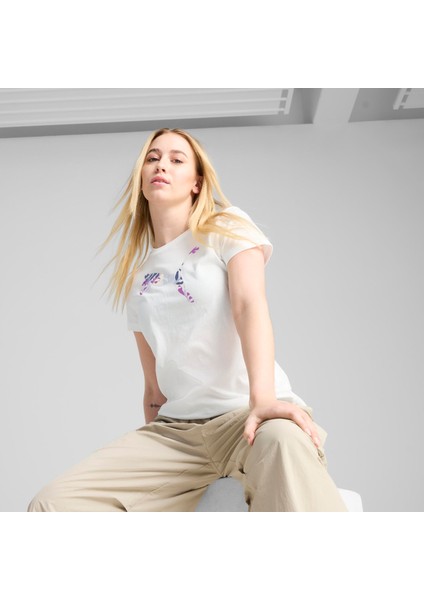 68508102 Graphics Floral Cat Logo Tee Kadın Spor Tişört fırsatları