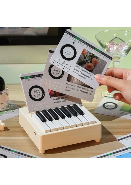 Mini Piyano Takvimi Dünyaca Ünlü Müzik Çalan Takvim Hediye Siyah (Yurt Dışından) fiyatları