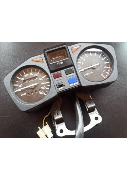 Rx 135 Gösterge Paneli Komple Yamaha Rx 135 Hız Gösterge Paneli Komple ( 1995-2001) Oem Ürün modelleri