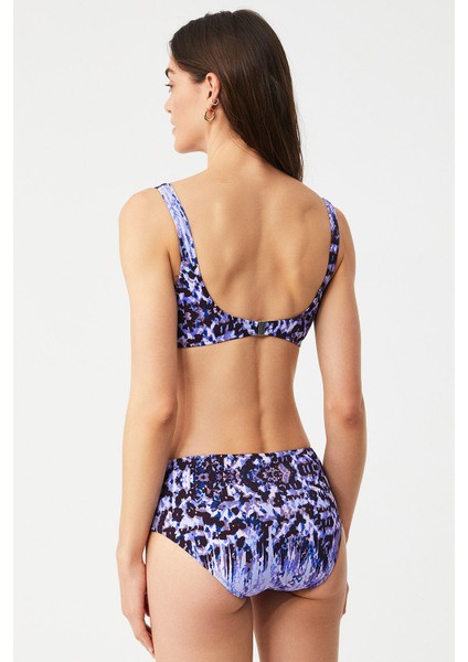 Viola Bikini