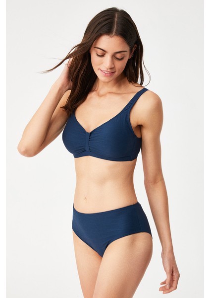 Line Bikini