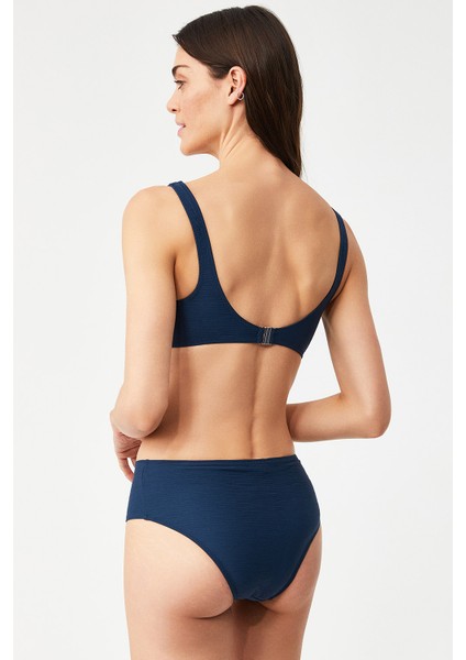Line Bikini