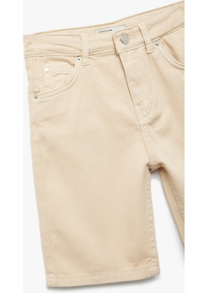 Pamuklu Beli Ayarlanabilir Lastikli Düğmeli Slim Fit Jean Şort modelleri