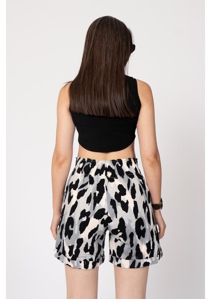 Beli Lastikli ve Düğmeli Denim Gabardin Cepli Yüksek Bel Şort 30160 modelleri