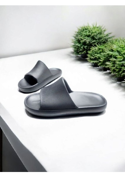 Yazlık Eva Kaydırmaz Taban Islak Zemin Terlik modelleri