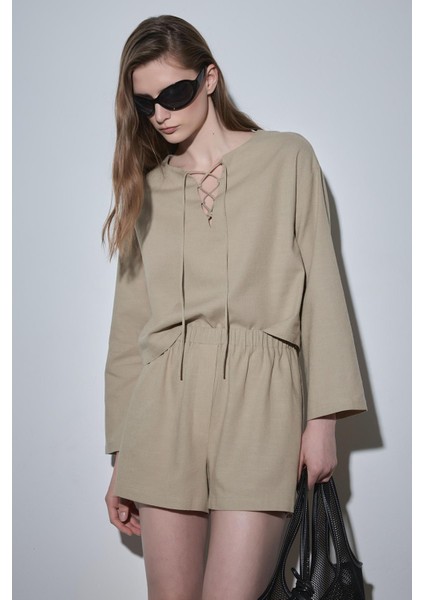 Ihlamur Yeşili Zoe Basic Keten Şort modelleri