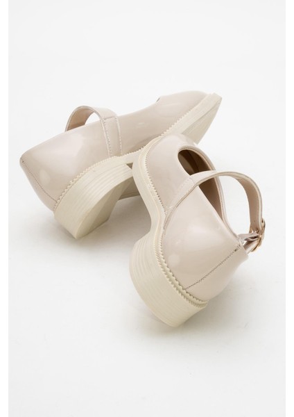 Kadın Günlük Ayakkabı Bej Rugan fırsatları