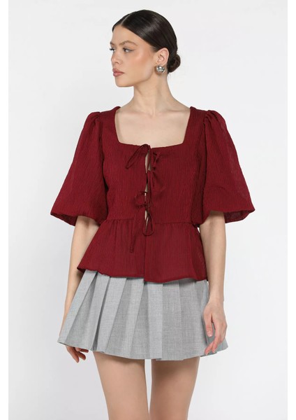 Kare Yaka Ön Bağlamalı Kadın Bluz P-00016633