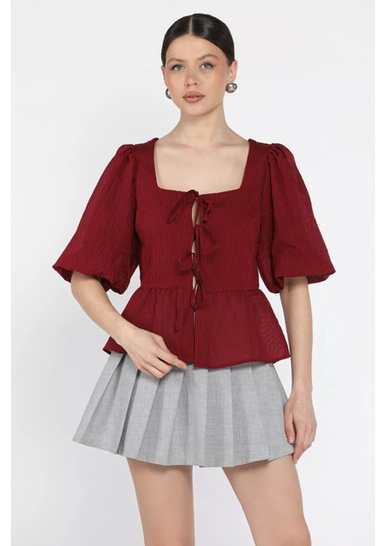Kare Yaka Ön Bağlamalı Kadın Bluz P-00016633 fiyatları