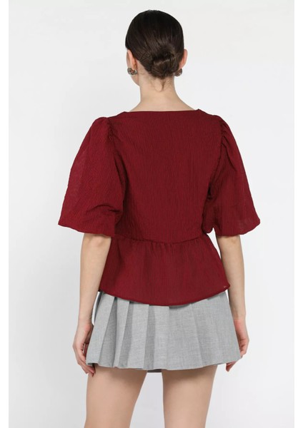 Kare Yaka Ön Bağlamalı Kadın Bluz P-00016633 modelleri