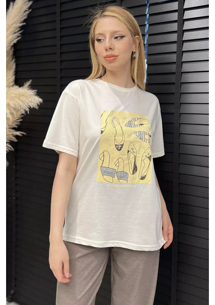 Kadın Bisiklet Yaka Taş Işlemeli Baskılı Kadın Tişört P-00016725 fiyatları