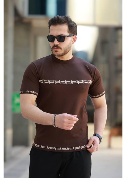 Desenli Polyemit Triko Tişört (Manken BOY:187 Kilo:85 Beden:l)