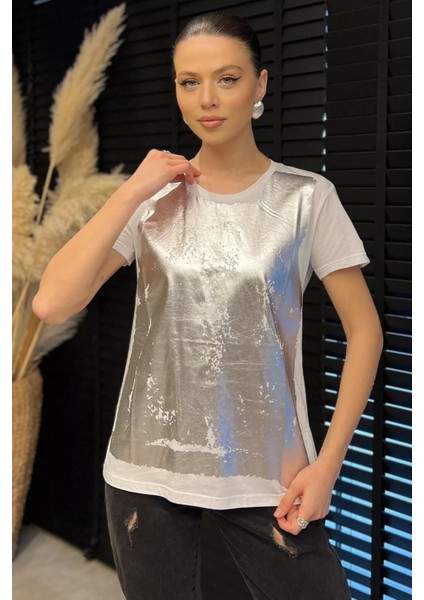 Ön Varak Baskılı Bisiklet Yaka Kadın Tişört P-00016446