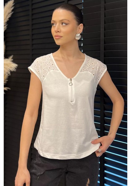 V Yaka Yarım Fermuarlı Sıfır Kol Kadın Tişört P-00016471