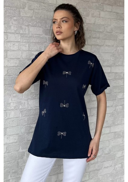 Fiyonk Taşlı Bisiklet Yaka Kadın Tişört P-00016716