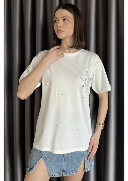 Yıldız Taşlı Bisiklet Yaka Kadın Tişört P-00016717