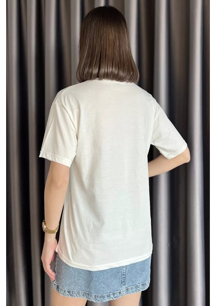 Yıldız Taşlı Bisiklet Yaka Kadın Tişört P-00016717 modelleri