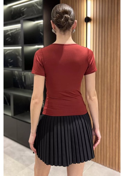 Gül Detaylı V Yaka Kadın Bluz P-00016474 modelleri