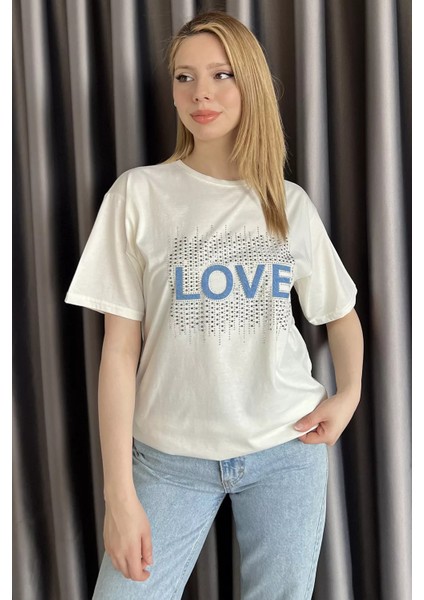 Love Taşlı Bisiklet Yaka Kadın Tişört P-00016715
