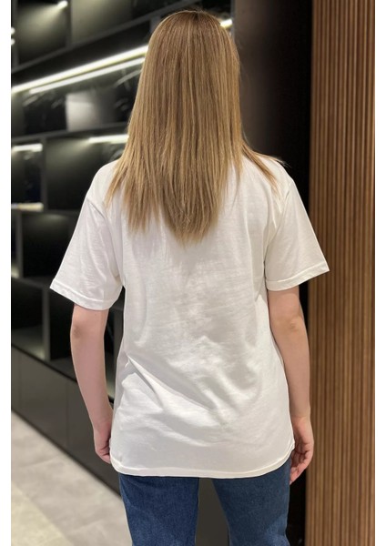 Bisiklet Yaka Aplikeli Kadın Tişört P-00016707 modelleri