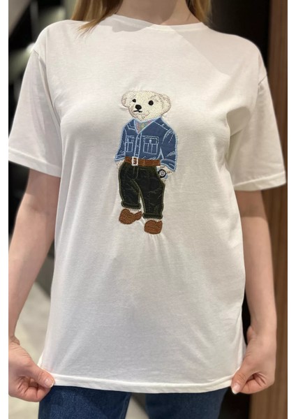 Bisiklet Yaka Aplikeli Kadın Tişört P-00016707 fırsatları