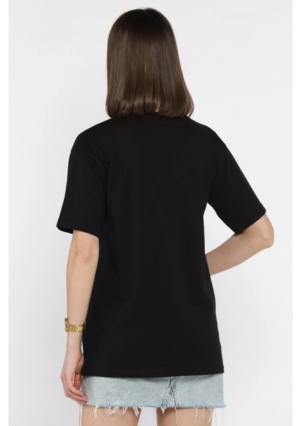 Bisiklet Yaka Aplikeli Kadın Tişört P-00016707 modelleri